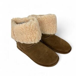 BearPaw Tan Boots with Cream Fur